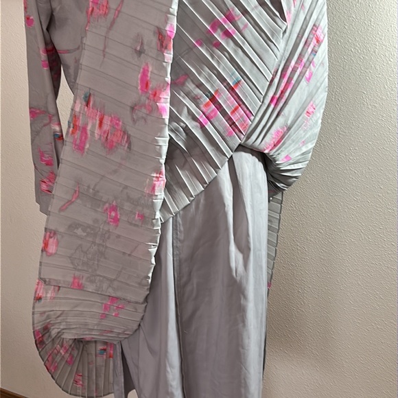 🆕 Banana Republic Pleated Watercolor Dress, Gray and Multi Pinks/Blue. Sz 10😍 - Picture 6 of 9